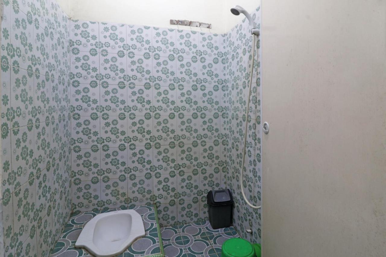 Guest House Taman Sari Syariah Pekanbaru Exterior foto
